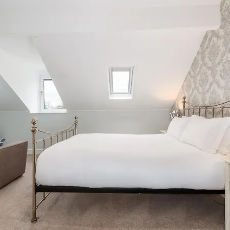 Bed and breakfast Cragwood 4*